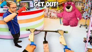 IN & OUT CHALLENGE! (TOYSTORE)