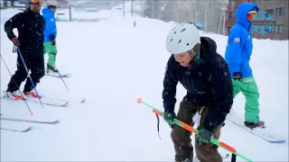 Ski drill for carving, alignment, Vs on Knees