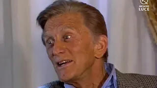 Serena Dandini intervista Kirk Douglas