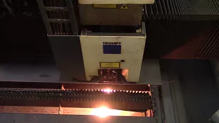 Trumpf Trumatic L4050 5000 Watt Laser (Video 1)