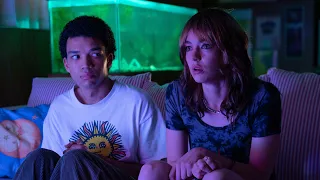 I Saw The TV Glow - Innovative and emo (MOVIE REVIEW)