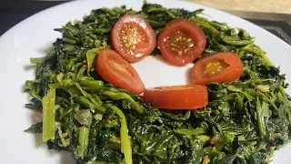 Spinach stewed with onions. ,,Kitchen to my taste". - ,,Кухня по моему вкусу".