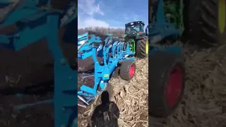 Плуг Lemken EurOpal 6 4+1 по кукурудзі