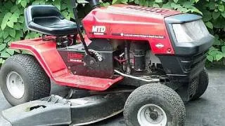 ( HOW TO ADJUST VALVES) FIX HARD TO START Lawn Tractor with OHV Briggs Engine- MUST SEE- Part 1/2