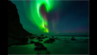 Northern lights -TimeLapse (Lofoten islands) 4K (Auroras Boreales)