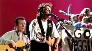 Paul McCartney - Good Rockin Tonight (Live In Japan)