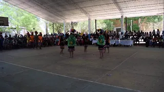 Ceremonia de la cultura andina boliviana por estudiantes de la U. E. Nuestra Señora del Carmen