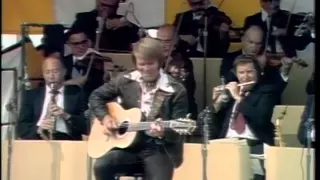 Glen Campbell Plays "The William Tell Overture" (acoustic)