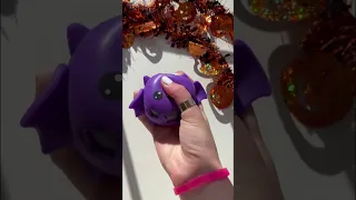 I BET YOU DON’T HAVE 30 HALLOWEEN FIDGETS! ✋🎃👻🦇💀