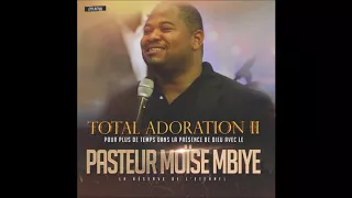 Pasteur Moïse Mbiye - Yesu azali awa
