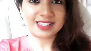 Shreya Ghoshal Thanking all fans after completing 10 M Followers on Instagram