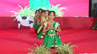 Dance performance by Ayush in 4th std