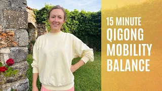 Daily Qigong To Boost Energy & Enhance Mobility