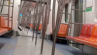 Delhi Metro turns (from inside) - timelapse