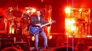 Highway To Hell (AC/DC) - "Chainsaw" (Billy Joel's guitar tech.) live