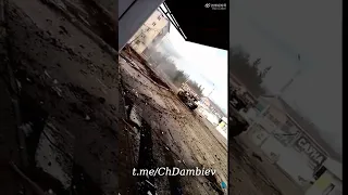 Т-72Б в бою с ВСУ в Волновахе (Март)