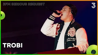 Trobi live bij het Glazen Huis met een DJ-set | 3FM Serious Request 2023 | NPO 3FM