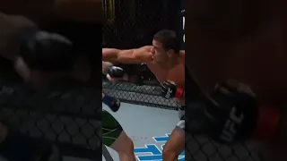 Paulo Costa Destroys Khamzat Chimaev #ufc #khamzatchimaev #paulocosta #shorts