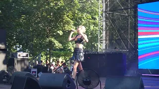 Юля Гаврилина - Омут / VK Fest / Moscow / 24-07-2022