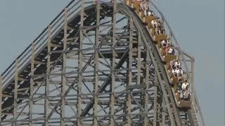 Wooden Coaster Fireball - Happy Valley Shanghai (incl POV)