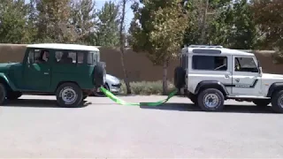 TOYOTA LAND CRUISER VS LANDROVER DEFENDER