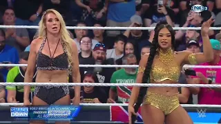 Bianca Belair regresa y defiende a Charlotte Flair de Damage CTRL - WWE Smackdown 20/10/2023 Español