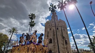 El Misterio de las Cigarreras llegando al Arenal - Mi Cristo de Recogía