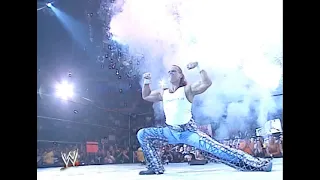 Shawn Michaels vs Triple H's Summerslam 2002 Entrances (Only Audio)