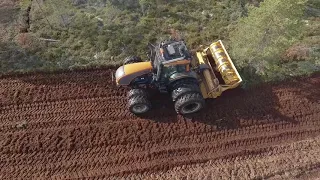 Clearing new peat land MeriPeat MJK-350 DTG + Valtra