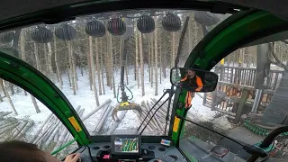 John Deere 1210G iBC timber loading cab view