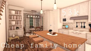 Roblox Bloxburg ￼| Cheap Family Home 53k | House Build