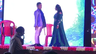 Best comedy couple dance in sangeet | har aadmi ko biwi ka | choreo by Rakhi Jhunjhunwala