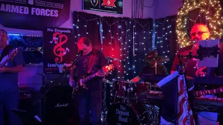 NDB - Man In The Box (Live Cover) Alice In Chains - The Pit Stop Bar & Grill BG KY.  12-19-2020