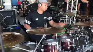 BATERISTA de safadão passando som ( Rafinha batera)