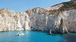 A journey through the most impressive destinations in the Cyclades: A sailing trip in 11 islands