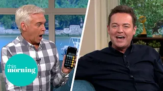 Stephen Mulhern WOWS Phil & Holly With This Live Trick | This Morning