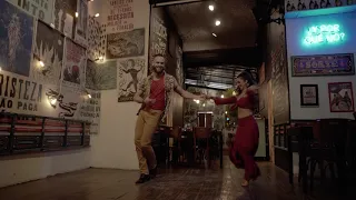 Veneno versão Salsa - Anitta (Aline Cleto e Saulo Dias - Salsa Coreo)