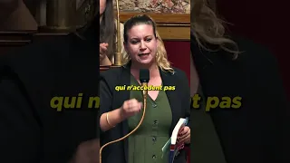 La ministre rigole en plein hémicycle, Mathilde Panot la recadre !