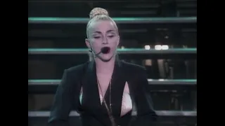 Madonna – Blond Ambition World Tour footage live in Makuhari, Japan (HQ)