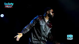 RIC HASSANI PERFORMS HIS HIT SONG "THUNDER FIRE YOU" AT PSQAURE LIVE CONCERT 2021.