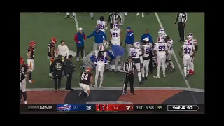 Buffalo Bills Damar HamlinSUFFERS INJURY VsBengals Game Jan 2, 2023