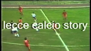 LECCE-Cesena 2-0 - 11/12/1983 - IL COMMOSSO SALUTO DEL 'VIA DEL MARE' A LORUSSO E PEZZELLA