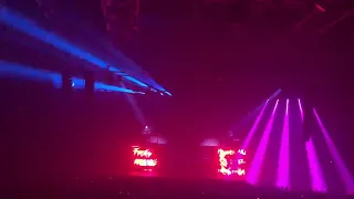 No redemption tour Malaa x Tchami - Intro @ Zenith de Paris