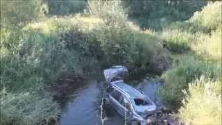 Po avarijos Panevėžio rajone į upę nuskriejo "Citroen"