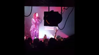 Faouzia - Desert Rose || Amsterdam Live Show