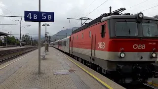 IC 518 fährt ein in Bischofshofen, Bahnsteig 5, 16 Uhr 50