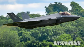 Incredible Takeoff!! USAF F-35A Lightning II Demo  - Spirit of St. Louis 2022