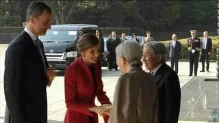 Los reyes de España son recibidos por los emperadores de Japón