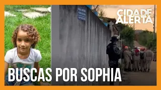 Polícia faz operação com cães farejadores na casa da mãe da menina Sophia