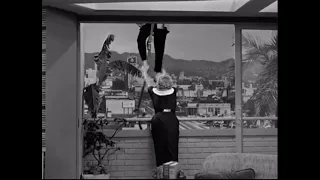 I Love Lucy - Just hanging around